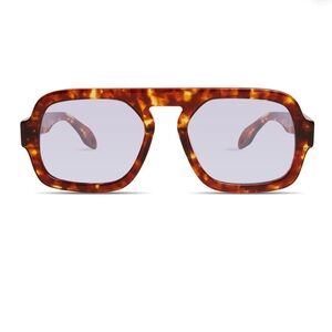 **WORN ONCE** ELISA JOHNSON JANE SUNGLASSES IN RED TORTOISE